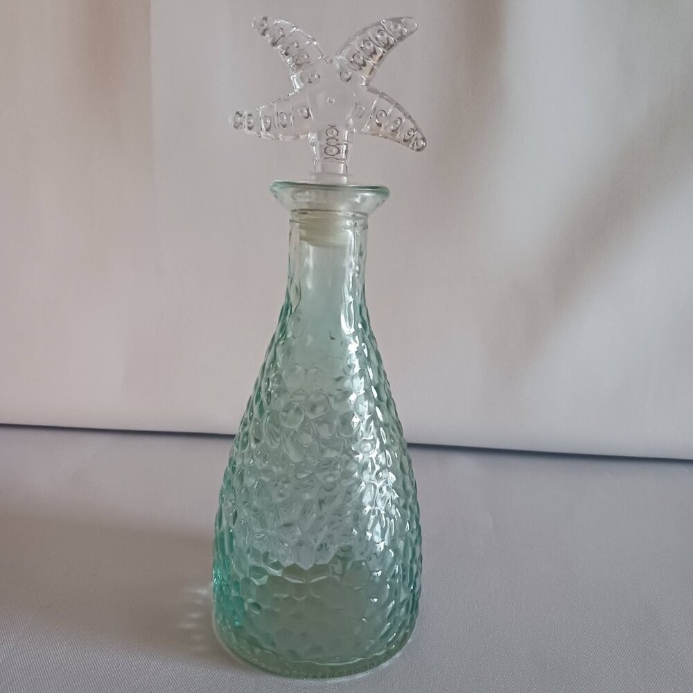8” Tall Green Pebble Glass W/Starfish Shaped Stopper